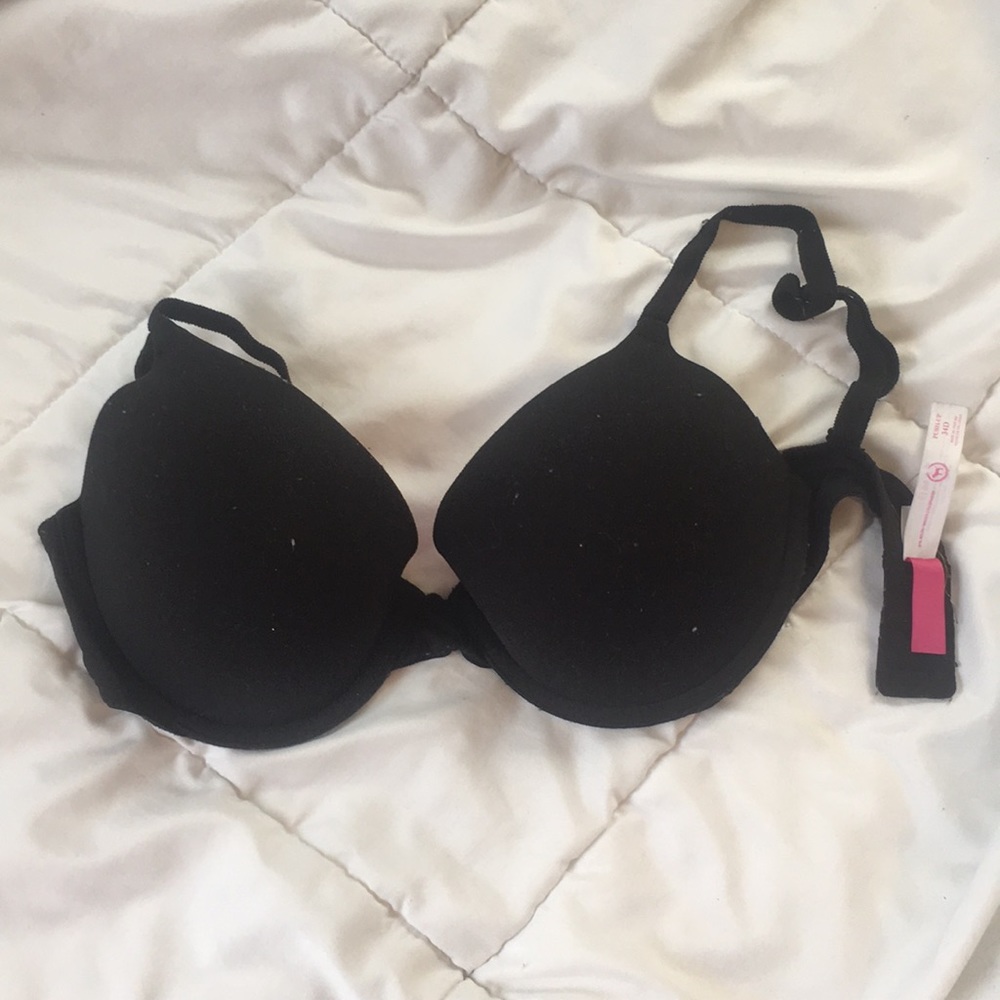 Black push up bra